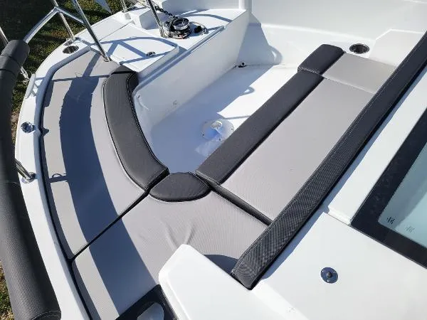 Slide: The Image of Jeanneau NC895 Sport 2023 - 10