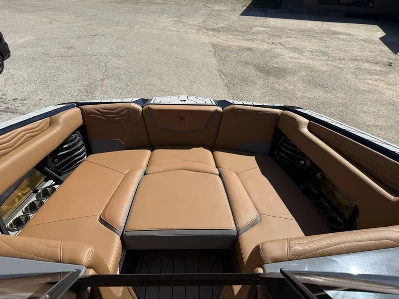 Slide: The Image of Nautique Super Air Nautique G23 2025 - 3