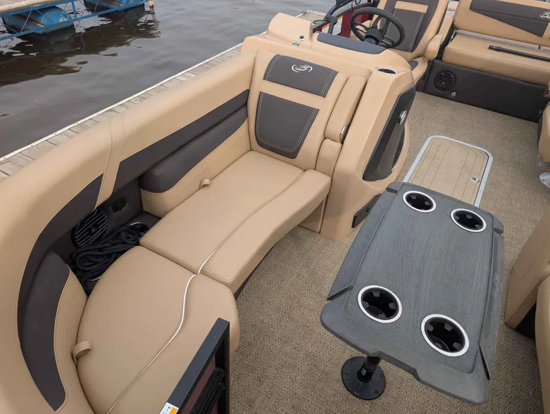 Slide: The Image of Barletta CABRIO C22UC/TT 2024 - 8