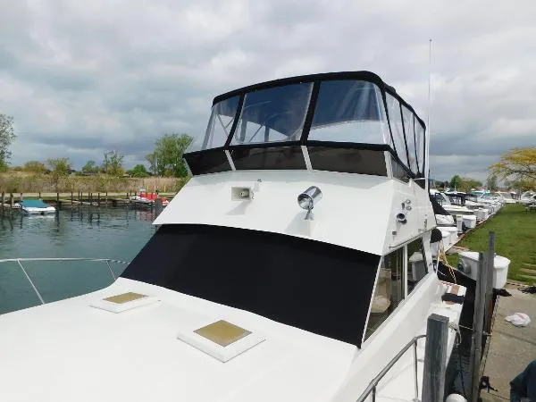 Slide: The Image of Viking 41 Convertible 1983 - 2