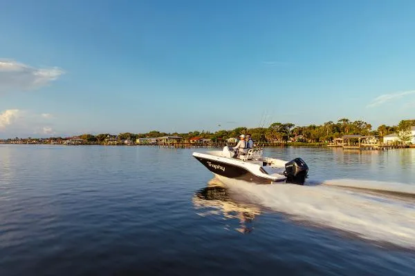 Slide: The Image of Bayliner Trophy 20 CC 2023 - 7