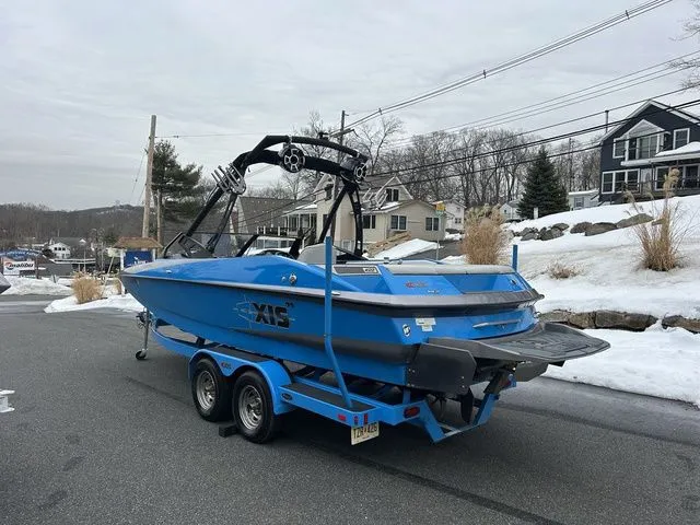 Slide: The Image of Axis Wake Research A22 2014 - 21