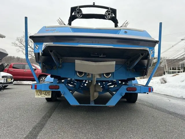 Slide: The Image of Axis Wake Research A22 2014 - 4