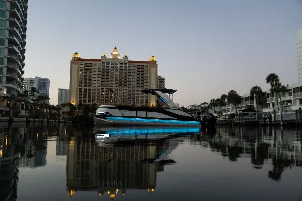 Slide: The Image of Harris 250 Grand Mariner 2023 - 5