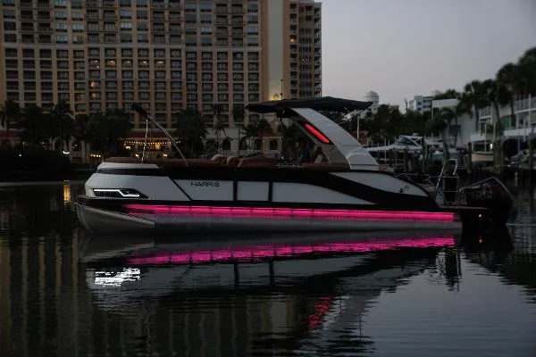 Slide: The Image of Harris 250 Grand Mariner 2023 - 6