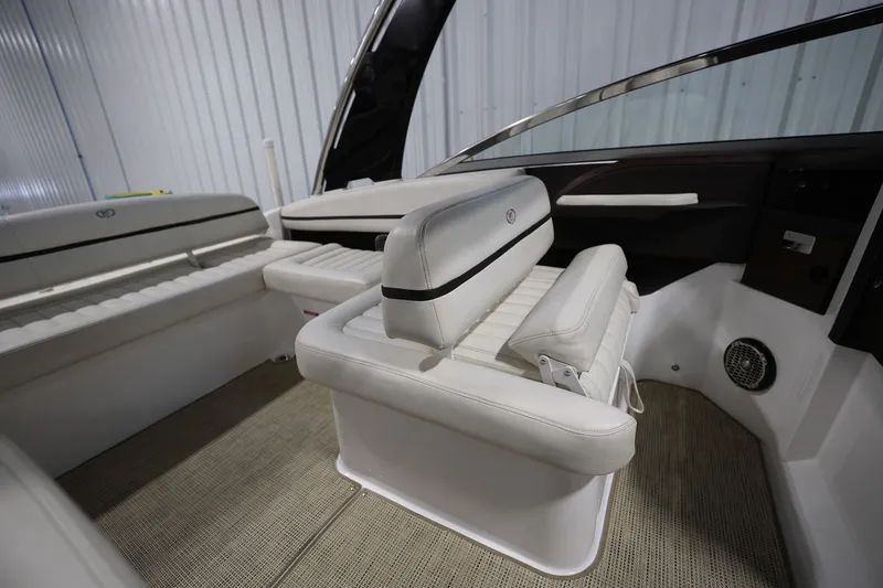 Slide: The Image of Cobalt R5 2015 - 10