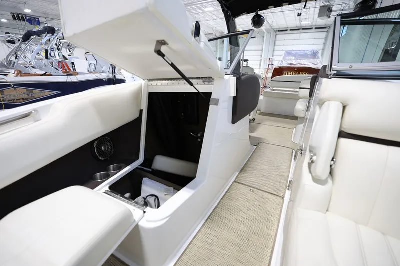 Slide: The Image of Cobalt R5 2015 - 20