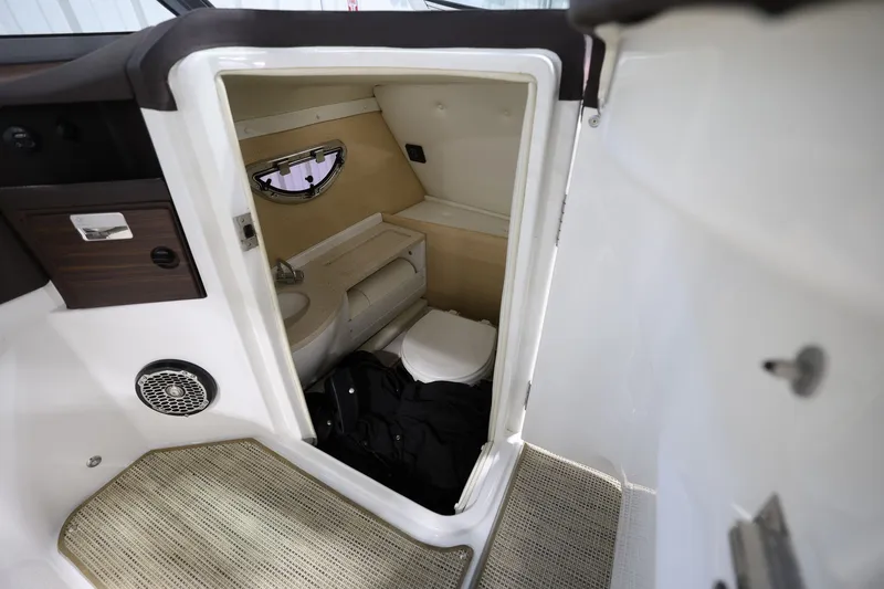 Slide: The Image of Cobalt R5 2015 - 21