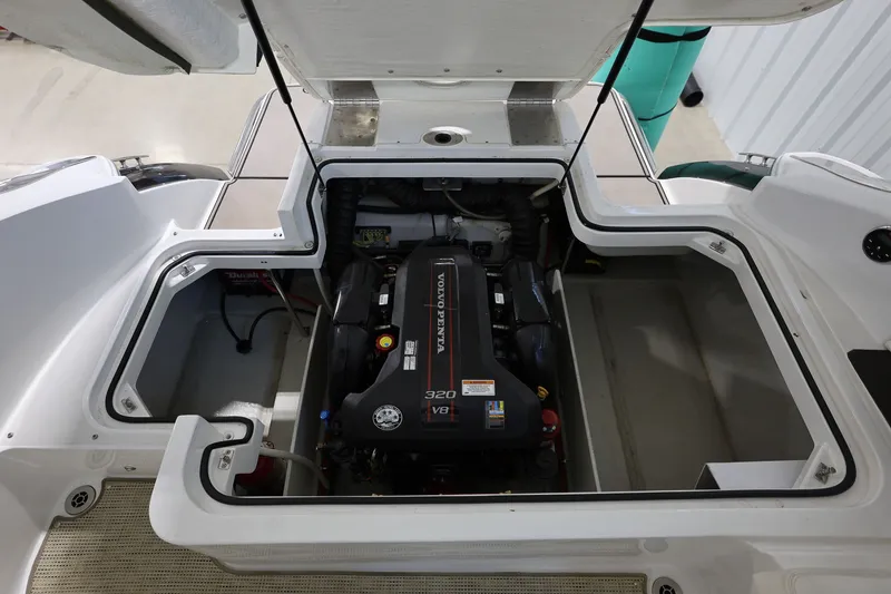 Slide: The Image of Cobalt R5 2015 - 5