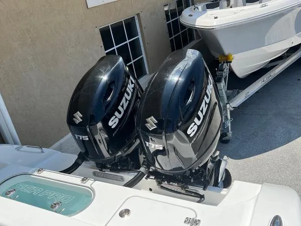 Slide: The Image of Sea Pro 259 Deep V CC 2023 - 6