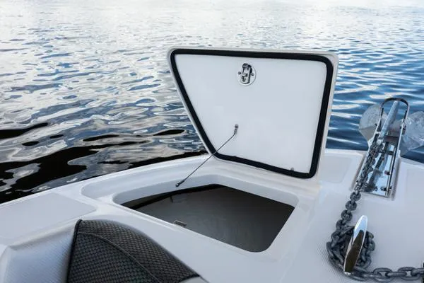 Slide: The Image of Wellcraft 242 Fisherman 2023 - 8
