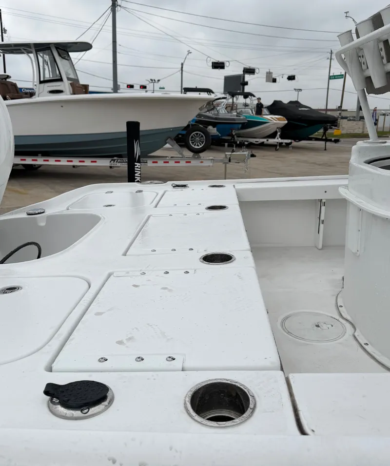 Slide: The Image of Sea Hunt BX22BR 2026 - 20
