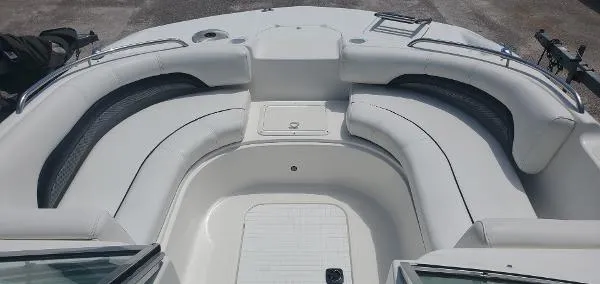 Slide: The Image of Hurricane 187 Sundeck Yamaha F115 2011 - 4