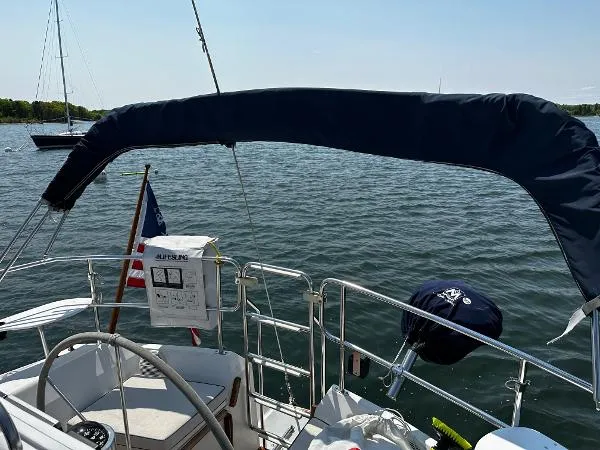 Slide: The Image of Catalina 42 1990 - 9