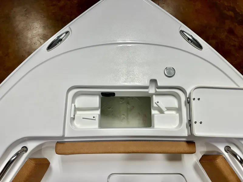 Slide: The Image of Sea Hunt Ultra 229 2026 - 6