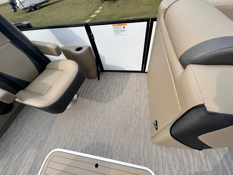 Slide: The Image of Sylvan Mirage X1 CLZ 2026 - 27