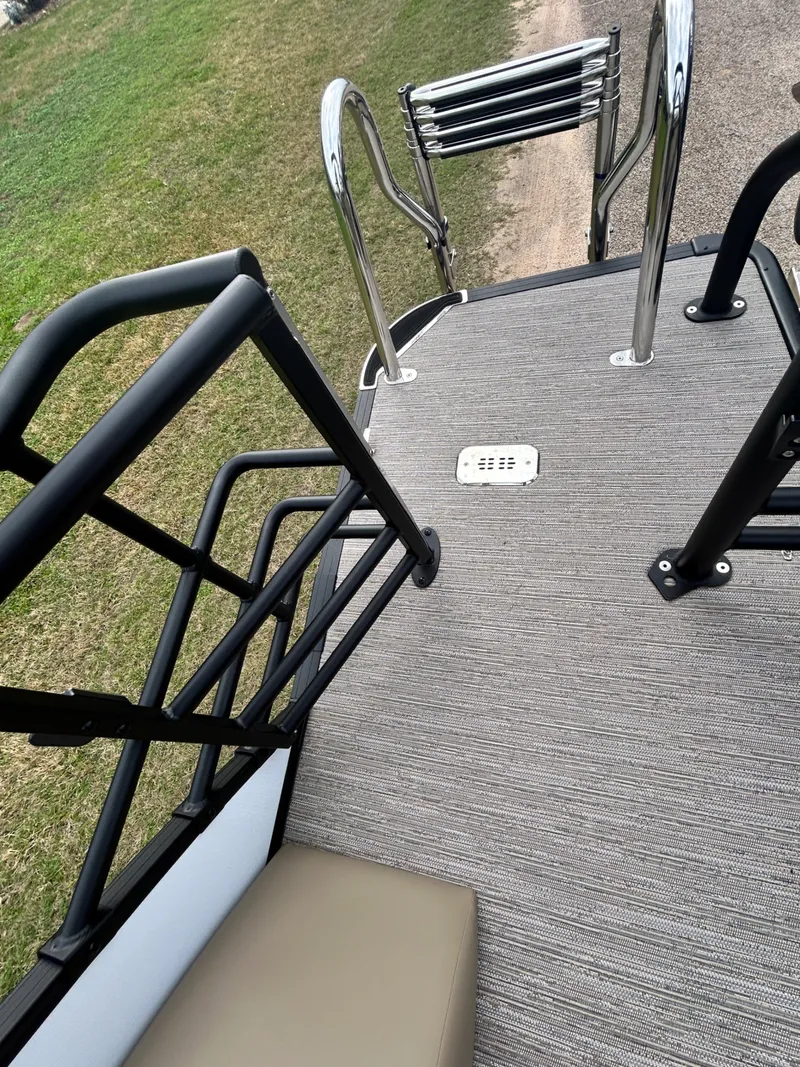 Slide: The Image of Sylvan Mirage X1 CLZ 2026 - 44