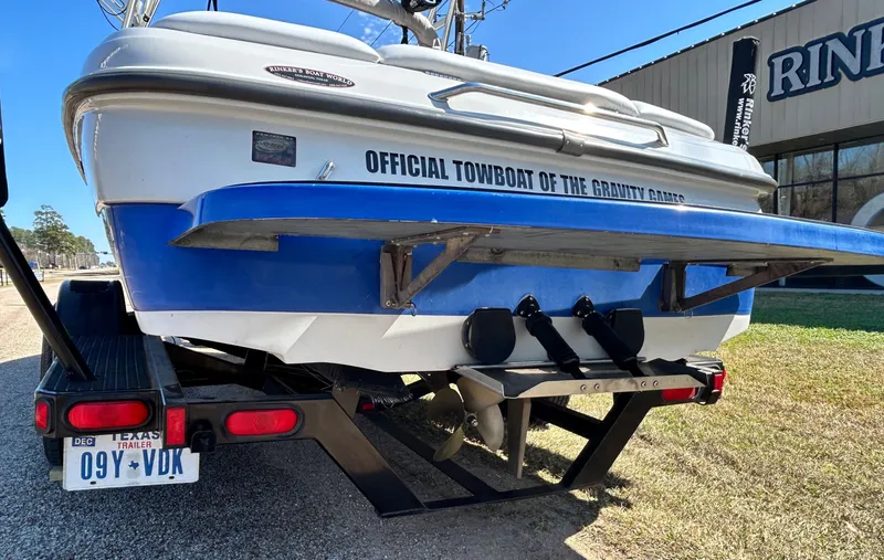 Slide: The Image of Moomba Mobius 2005 - 10