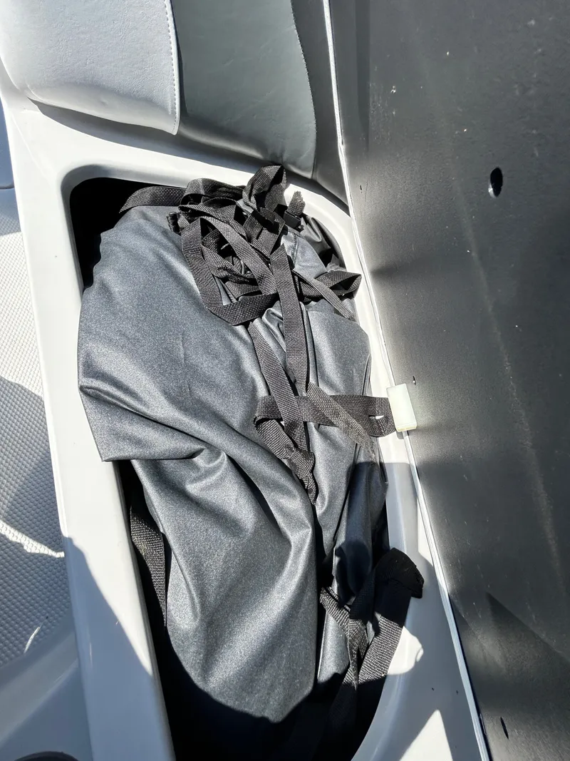 Slide: The Image of Moomba Mobius 2005 - 19