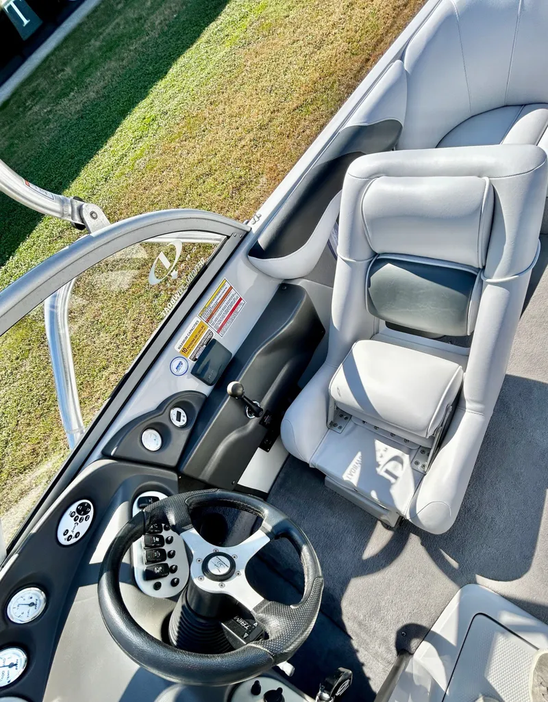 Slide: The Image of Moomba Mobius 2005 - 21