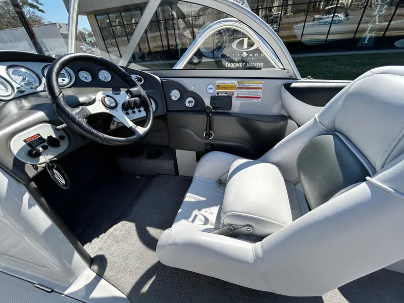 Slide: The Image of Moomba Mobius 2005 - 23