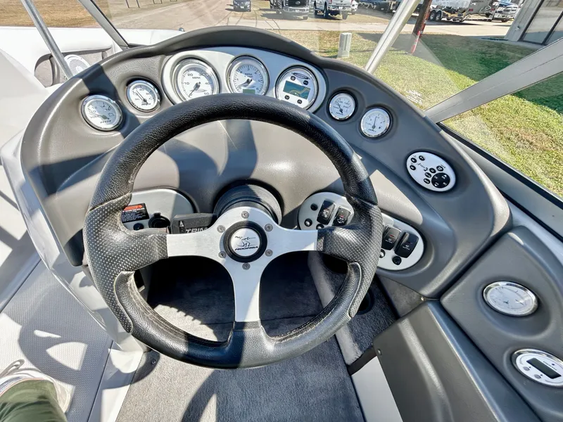 Slide: The Image of Moomba Mobius 2005 - 25