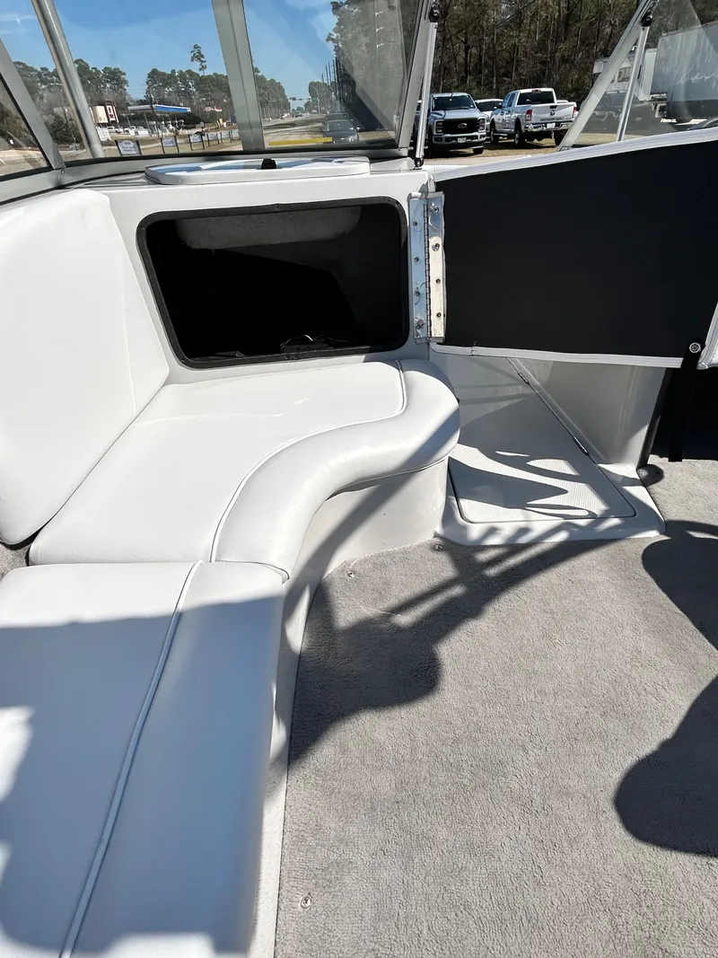 Slide: The Image of Moomba Mobius 2005 - 31