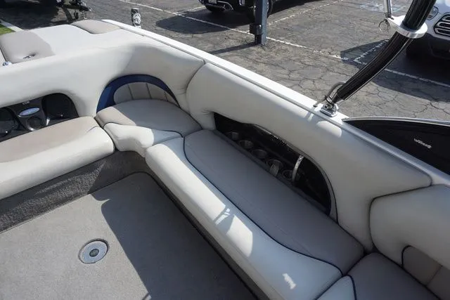 Slide: The Image of Malibu Wakesetter 23 LSV 2007 - 18