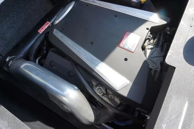 Slide: The Image of Malibu Wakesetter 23 LSV 2007 - 24