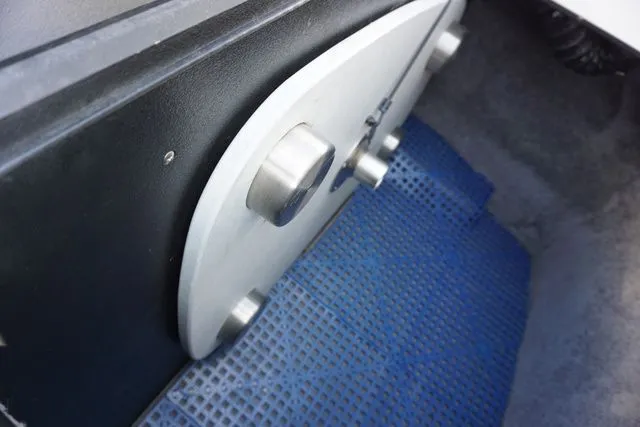 Slide: The Image of Malibu Wakesetter 23 LSV 2007 - 25