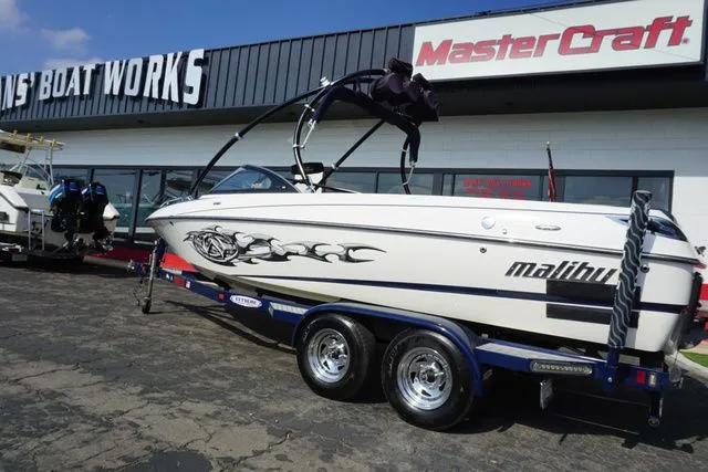 Slide: The Image of Malibu Wakesetter 23 LSV 2007 - 3