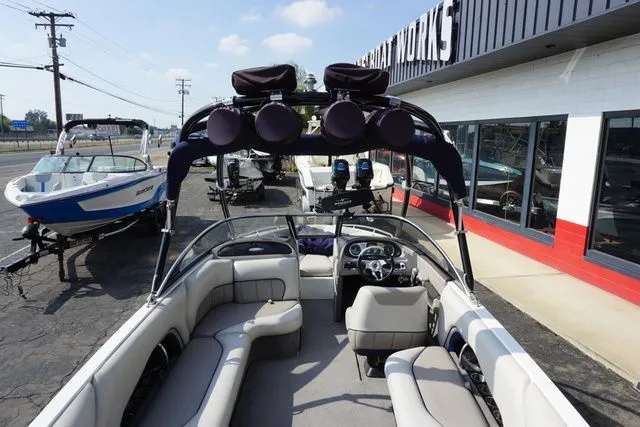 Slide: The Image of Malibu Wakesetter 23 LSV 2007 - 8