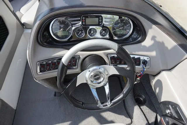 Slide: The Image of Malibu Wakesetter 23 LSV 2007 - 9