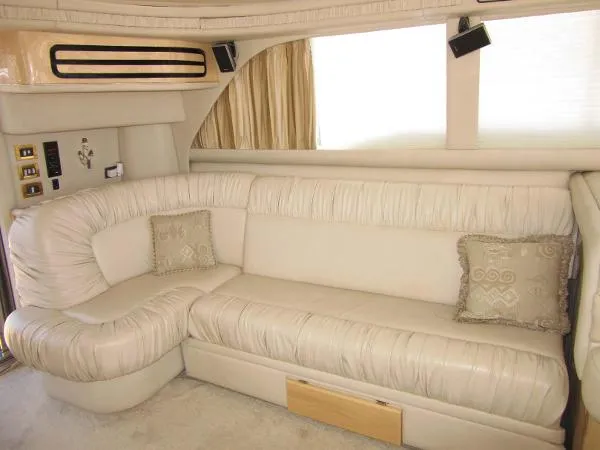 Slide: The Image of Sea Ray 480 Sedan Bridge 2000 - 3