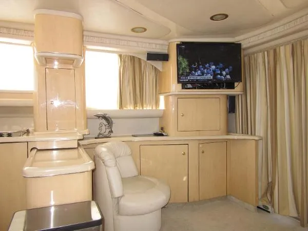 Slide: The Image of Sea Ray 480 Sedan Bridge 2000 - 4