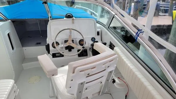 Slide: The Image of Glacier Bay 2640 Renegade 2005 - 6