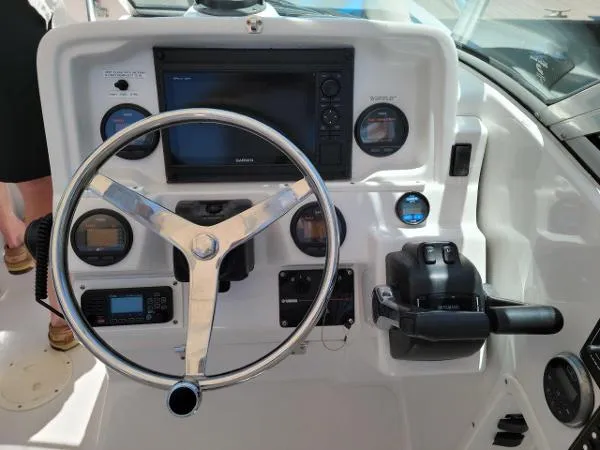 Slide: The Image of Glacier Bay 2640 Renegade 2005 - 7