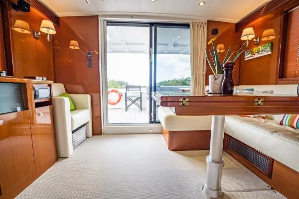 Slide: The Image of Beneteau Swift Trawler 52 2013 - 4