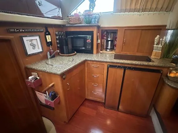 Slide: The Image of Carver Yachts 41 Cockpit Motor Yacht 2005 - 10
