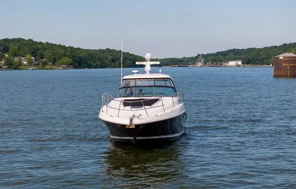 Slide: The Image of Sea Ray 40 Sundancer 2007 - 2