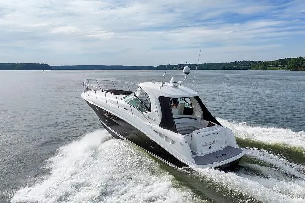 Slide: The Image of Sea Ray 40 Sundancer 2007 - 6