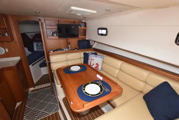 Slide: The Image of Mainship RUMRUNNER II 2004 - 10