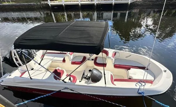 Slide: The Image of Bayliner Element XL 2015 - 0
