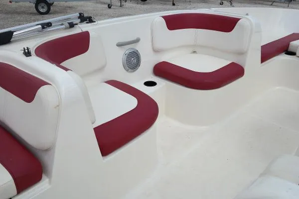 Slide: The Image of Bayliner Element XL 2015 - 11