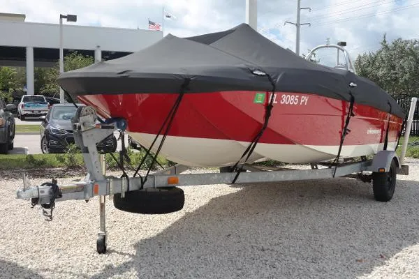 Slide: The Image of Bayliner Element XL 2015 - 2