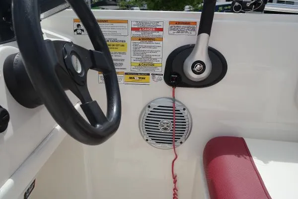 Slide: The Image of Bayliner Element XL 2015 - 8