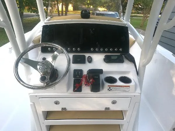 Slide: The Image of Sportsman 231 Heritage Platinum 2021 - 5