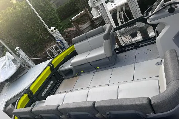 Slide: The Image of Sea-Doo 210 switch 2022 - 8
