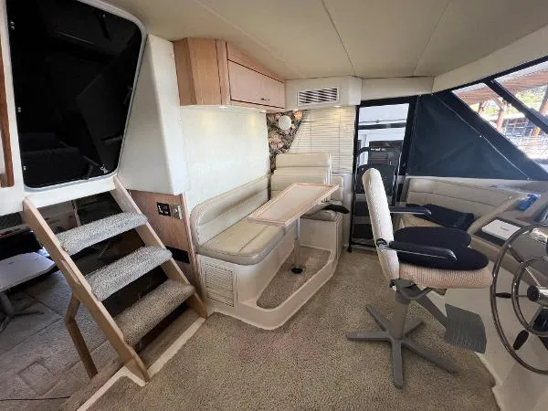 Slide: The Image of Bayliner 4788 Pilothouse 1994 - 4