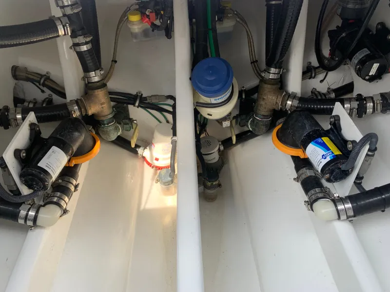 Slide: The Image of Nor-Tech 340 Sport 2021 - 12